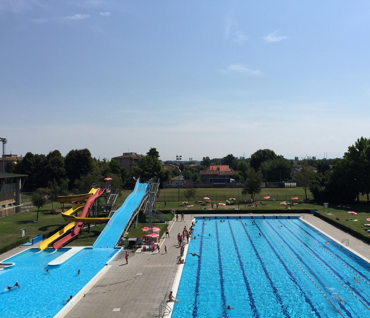 Piscina Di Casalpusterlengo Sky Line